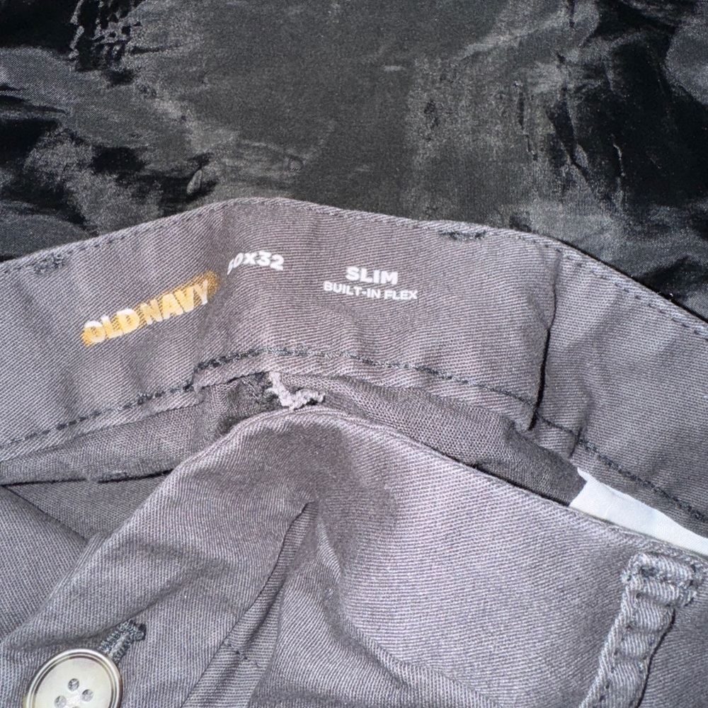 Slim nwt built in flex Mens old navy pants 50-32. 54# - Picture 2 of 4